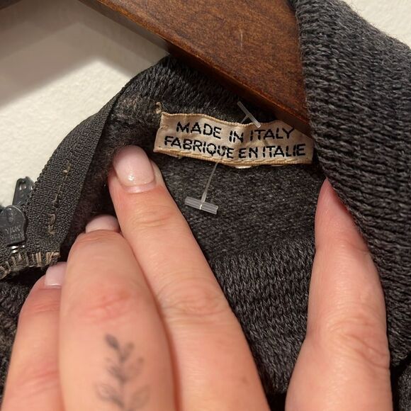 Valentino Vintage Sweater - Size Small - Picture 7 of 7